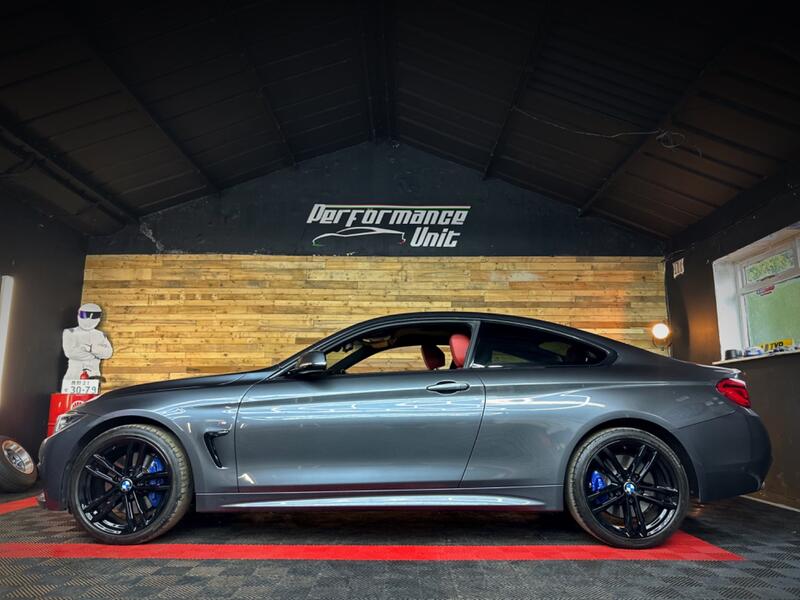 BMW 4 SERIES