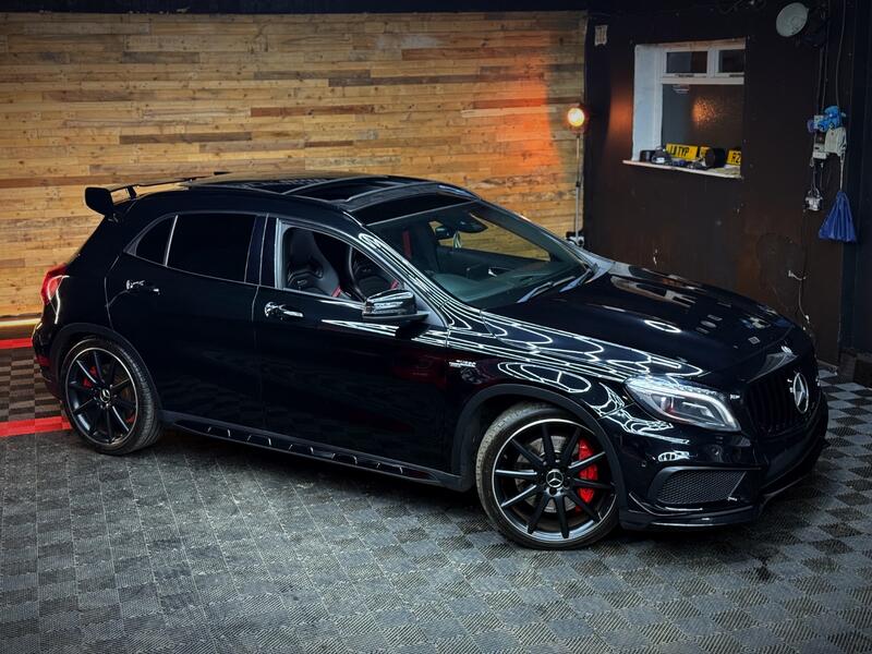 MERCEDES-BENZ GLA CLASS