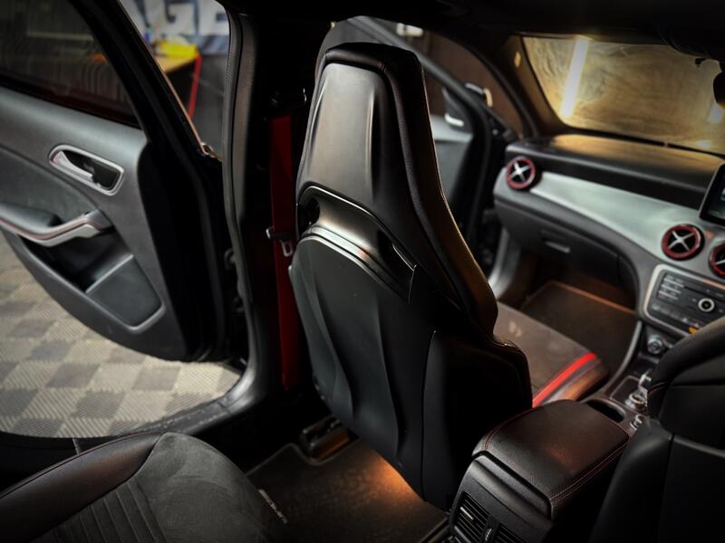 MERCEDES-BENZ GLA CLASS