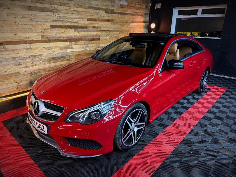 MERCEDES-BENZ E CLASS
