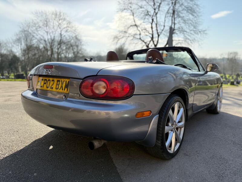 MAZDA MX-5
